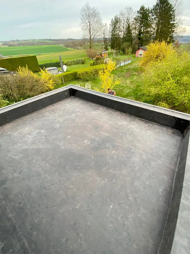 pose d'epdm pour toiture plate